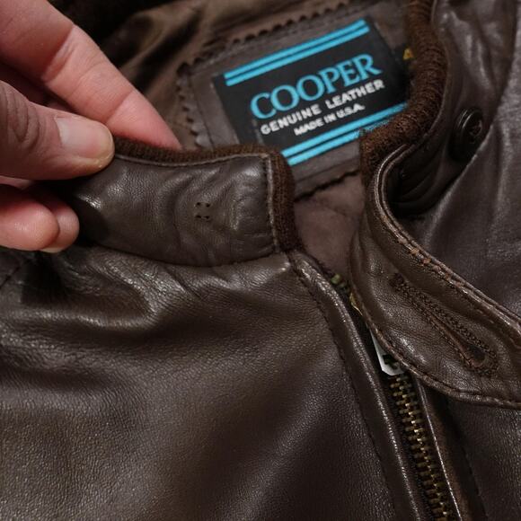 Vintage Cooper Leather Jacket Mens 42 X Tall Brown Bomber Flight Made USA 80s - Picture 2 of 16